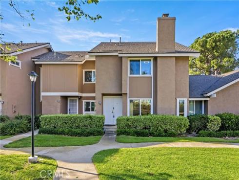 10  Santa Fe  38 , Irvine, CA