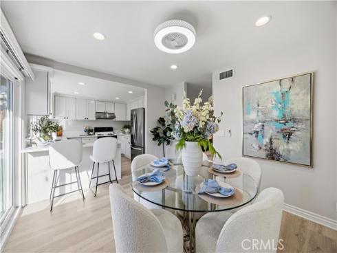 10  Santa Fe  38 , Irvine, CA