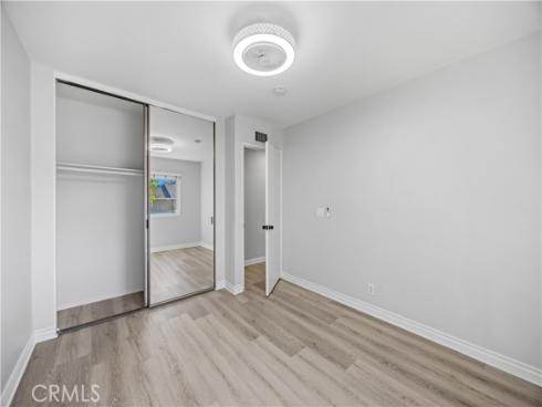 10  Santa Fe  38 , Irvine, CA