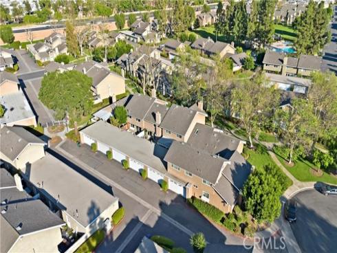 10  Santa Fe  38 , Irvine, CA