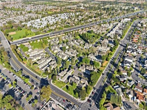 10  Santa Fe  38 , Irvine, CA