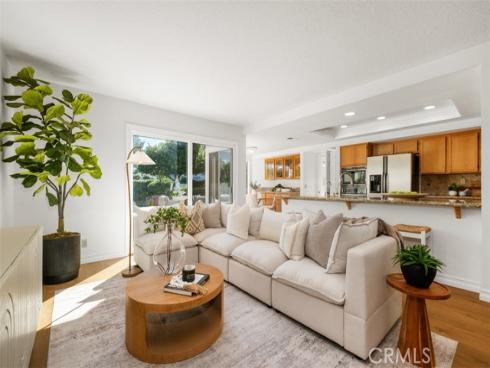 2  Mirador  , Irvine, CA