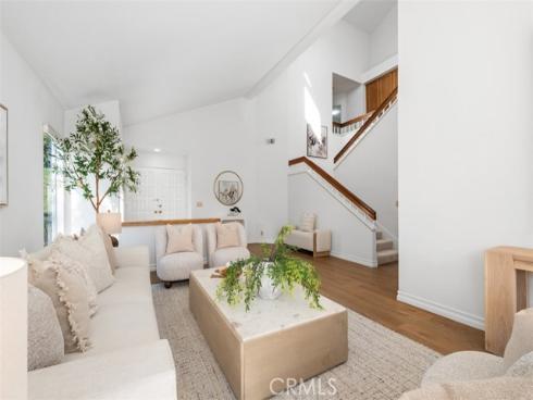 2  Mirador  , Irvine, CA