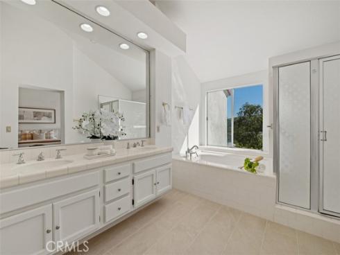 2  Mirador  , Irvine, CA