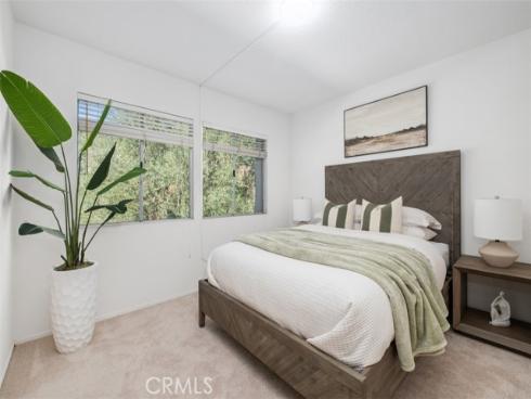 2  Mirador  , Irvine, CA