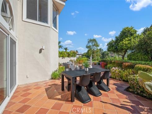 2  Mirador  , Irvine, CA