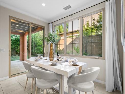 113  Hanging  , Irvine, CA