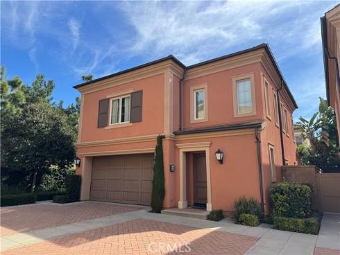 113  Hanging  , Irvine, CA