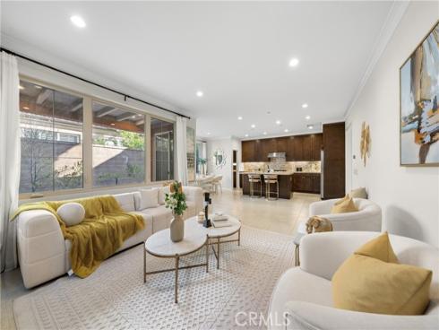 113  Hanging  , Irvine, CA