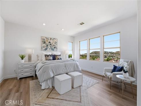 57  Sweet Bay  , Irvine, CA