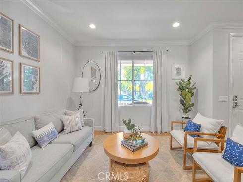 32  Hillsdale  , Irvine, CA