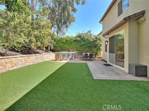 32  Hillsdale  , Irvine, CA