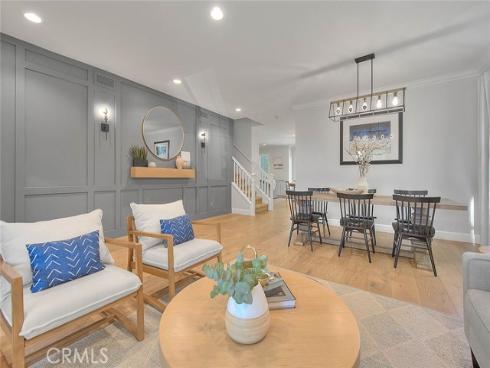 32  Hillsdale  , Irvine, CA