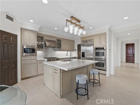 113  Bottlebrush  , Irvine, CA