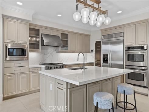 113  Bottlebrush  , Irvine, CA