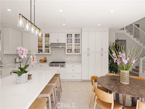 60  Rotunda  , Irvine, CA