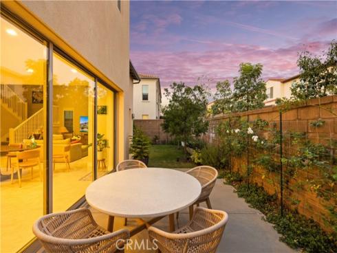 60  Rotunda  , Irvine, CA