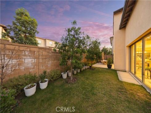 60  Rotunda  , Irvine, CA