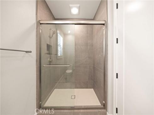 60  Rotunda  , Irvine, CA