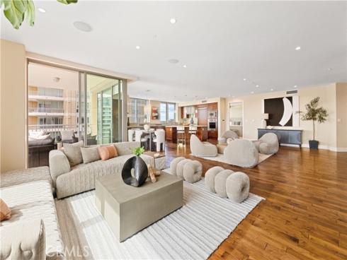 3105  Scholarship  , Irvine, CA