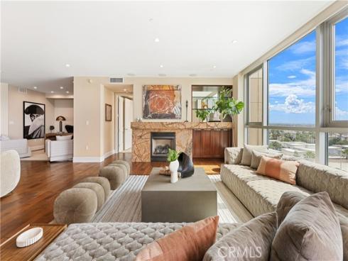 3105  Scholarship  , Irvine, CA