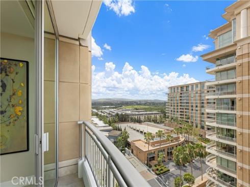 3105  Scholarship  , Irvine, CA