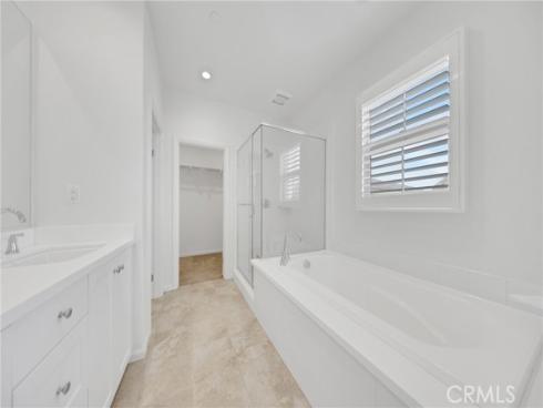 126  Gulfstream  , Irvine, CA