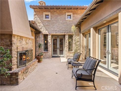 20  Blue Summit  , Irvine, CA