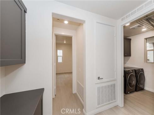 191  Frame  , Irvine, CA