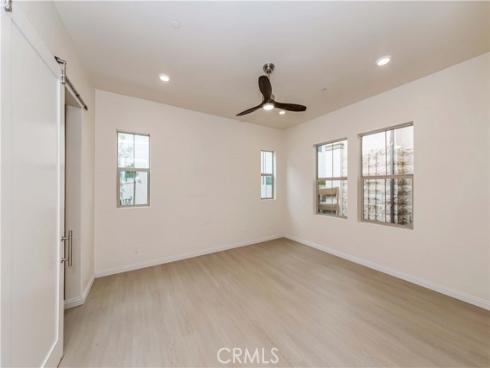 191  Frame  , Irvine, CA