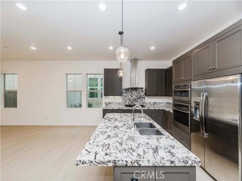 191  Frame  , Irvine, CA