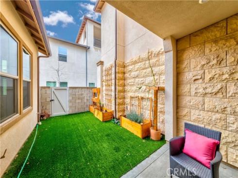 191  Frame  , Irvine, CA