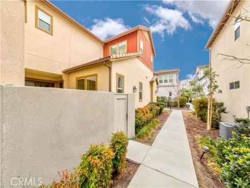 191  Frame  , Irvine, CA