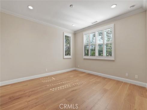 83  Henson  , Irvine, CA