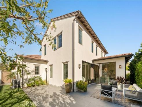 126  Bellini  , Irvine, CA