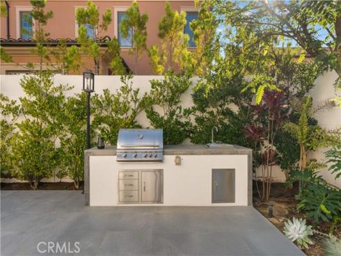 126  Bellini  , Irvine, CA