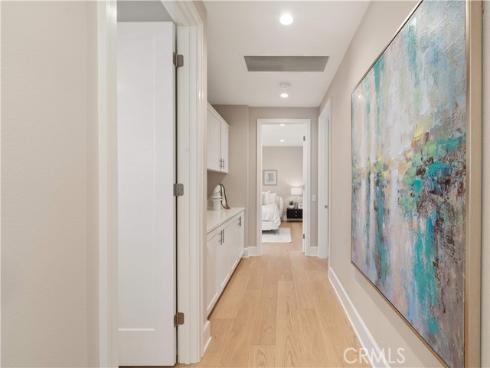 126  Bellini  , Irvine, CA