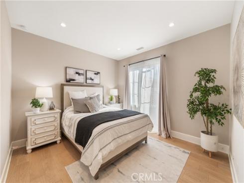 126  Bellini  , Irvine, CA