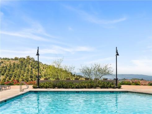 126  Bellini  , Irvine, CA