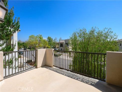 199  Follyhatch  , Irvine, CA