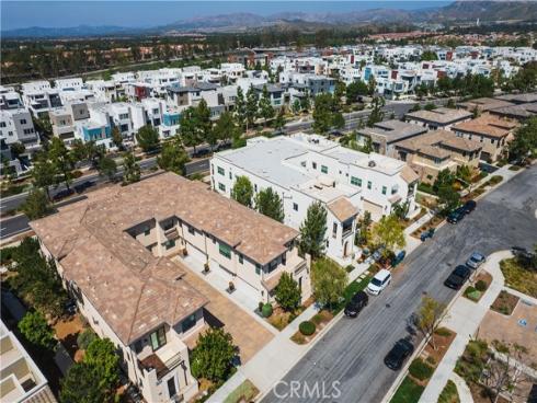 199  Follyhatch  , Irvine, CA