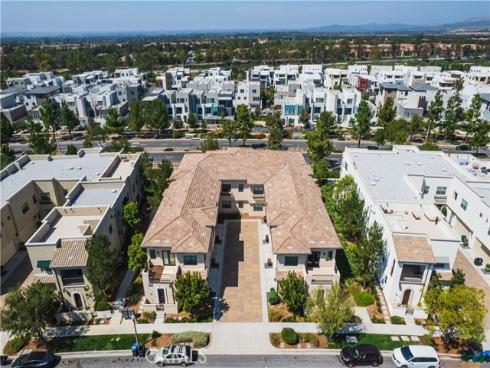 199  Follyhatch  , Irvine, CA