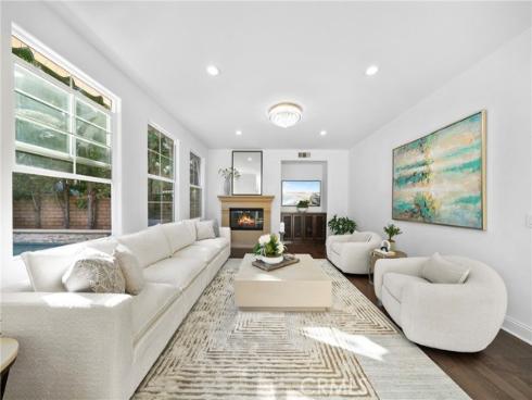 2  Conifer  , Irvine, CA