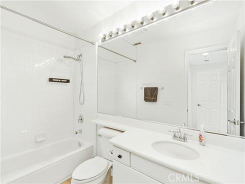 26  Burlingame  , Irvine, CA