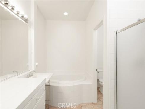 26  Burlingame  , Irvine, CA