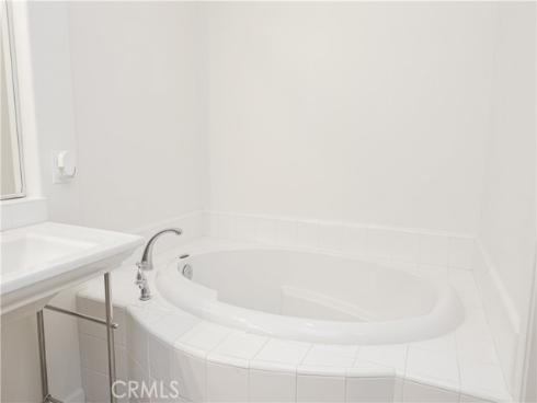 26  Burlingame  , Irvine, CA