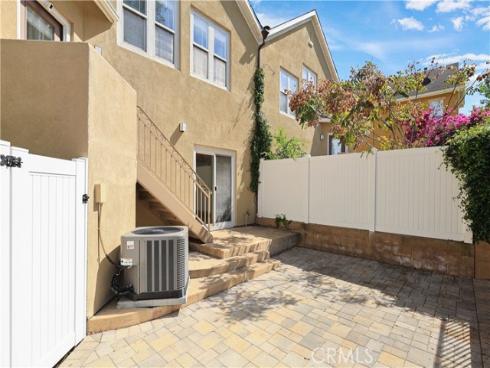 26  Burlingame  , Irvine, CA