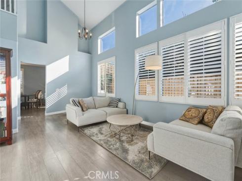 43  Del Carlo  , Irvine, CA