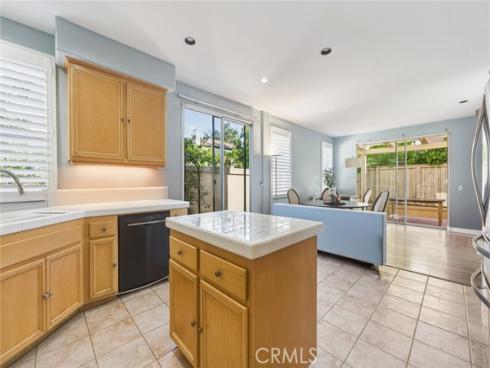 43  Del Carlo  , Irvine, CA