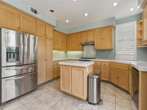 43  Del Carlo  , Irvine, CA